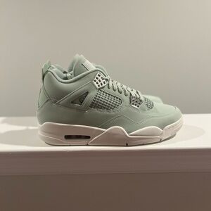 Jordan 4 Retro Seafoam Green Women’s Size 12